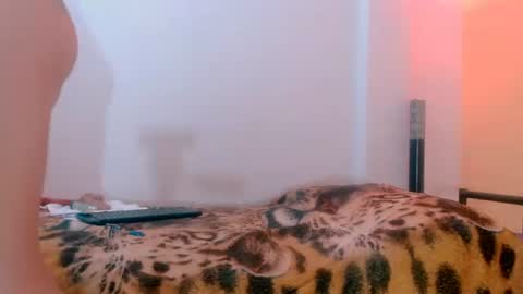 mia online show from 21, 7, 2026