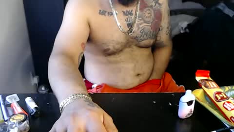 Mark online show from 10, 10, 2025