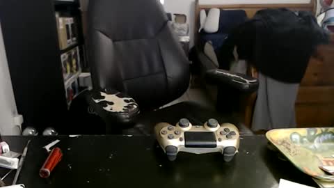 Mark online show from 4, 3, 2026