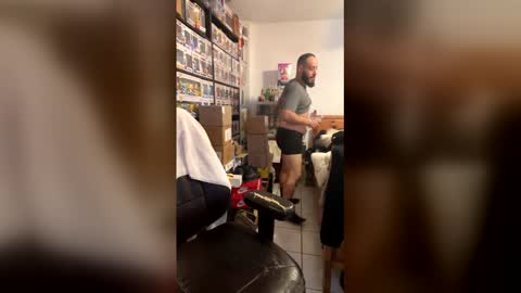 Mark online show from 20, 4, 2026