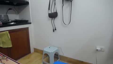 Mia online show from 17, 9, 2025