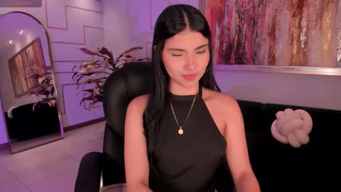 Call me Mia  online show from 19, 12, 2025