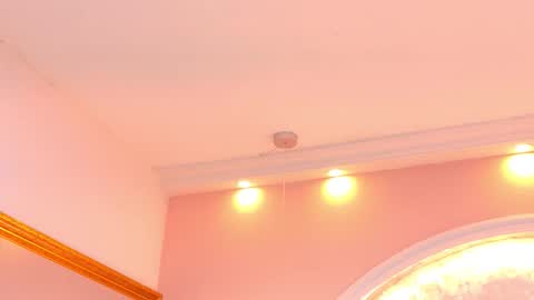 Mia online show from 25, 4, 2026