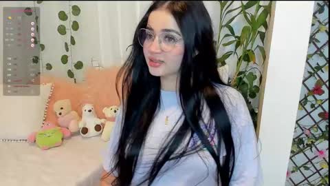 mia 600am-1000am Colombia time online show from 23, 2, 2025