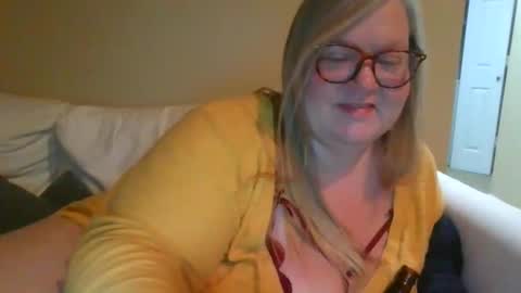 Miamarie555 online show from 16, 1, 2026
