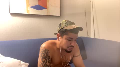 miamiclos1 online show from 3, 2, 2025