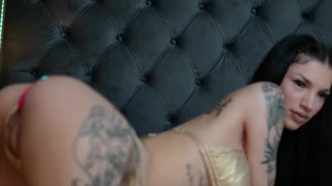 Snapshot of miamicoffee chatting on 17, 9, 2025 Miami online show from 17, 9, 2025