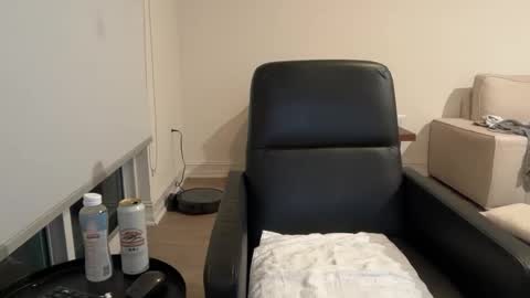 Snapshot of miamifit chatting on 5, 11, 2025 miamifit online show from 5, 11, 2025