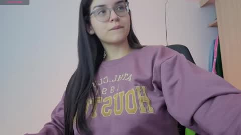 Mia online show from 13, 5, 2026