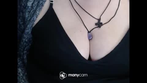 Snapshot of miamimistress chatting on 6, 5, 2026 maya online show from 6, 5, 2026