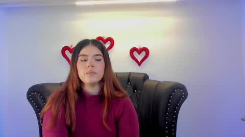 Mia   -5 7001400 Follow  online show from 24, 2, 2025