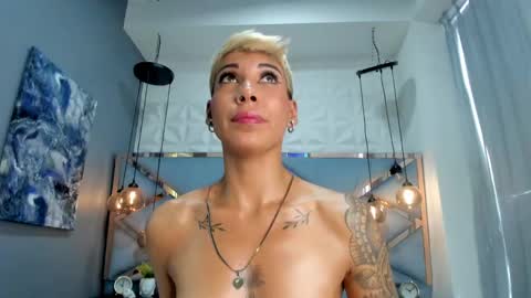 Mia Morgann online show from 31, 12, 2024