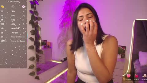 Snapshot of miaoconell chatting on 26, 5, 2026 miaoconell online show from 26, 5, 2026