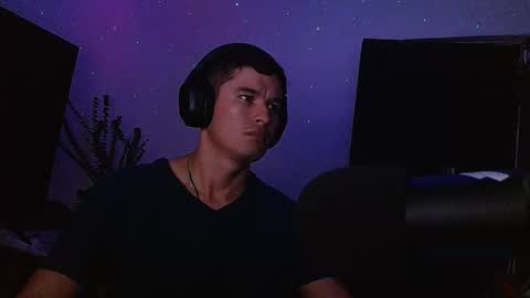 Snapshot of miaou_miaou chatting on 5, 1, 2025 miaou_miaou online show from 5, 1, 2025