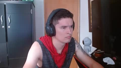 Snapshot of miaou_miaou chatting on 9, 2, 2025 miaou_miaou online show from 9, 2, 2025