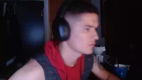 Snapshot of miaou_miaou chatting on 17, 2, 2025 miaou_miaou online show from 17, 2, 2025