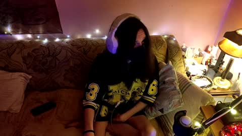 Kristien online show from 9, 2, 2025