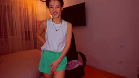 Mia online show from 9, 2, 2026