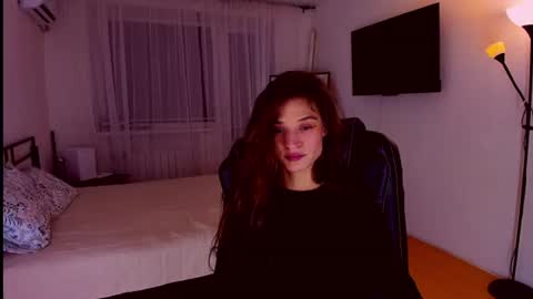 Mia online show from 2, 7, 2026