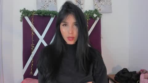 Mia Quevedo online show from 18, 11, 2025