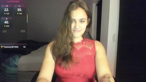 Snapshot of miarides19 chatting on 31, 10, 2025 Mia Cruz online show from 31, 10, 2025