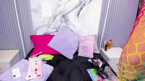 Miarose 69 online show from 2, 7, 2026