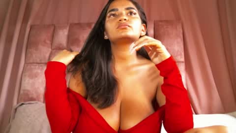 miasaandovaal 22 online show from 15, 2, 2025