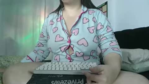 Snapshot of miasp chatting on 15, 5, 2026 MiaSP online show from 15, 5, 2026