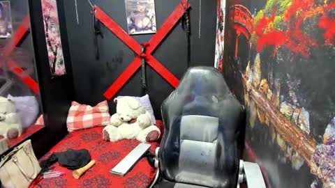 Mariana online show from 27, 9, 2025