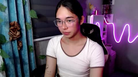 Snapshot of miatrixs chatting on 24, 2, 2026 Mia online show from 24, 2, 2026