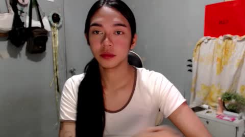 Snapshot of miatrixs chatting on 15, 3, 2026 Mia online show from 15, 3, 2026