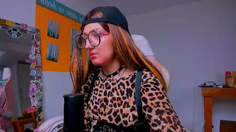 miauwunita online show from 28, 5, 2026