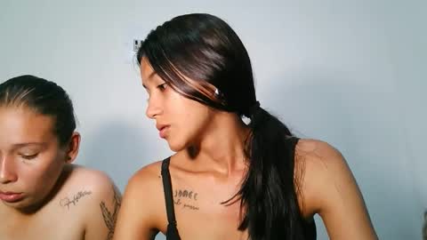 MiaValeria online show from 30, 4, 2026