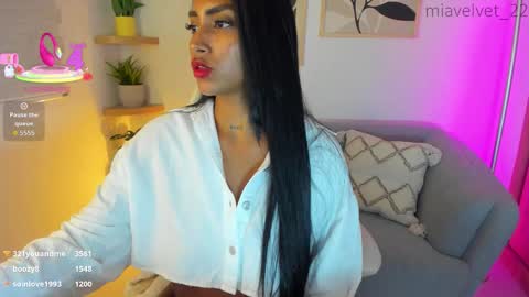 Mia Velvet  online show from 14, 1, 2026