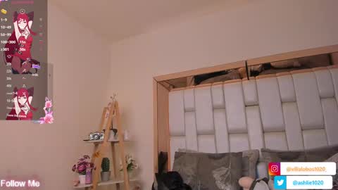 Mia Villalobos online show from 26, 2, 2025