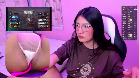 mia online show from 19, 1, 2025