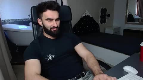 MicahLane online show from 25, 4, 2026