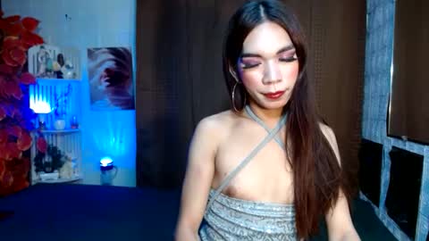 micalopez102702 online show from 2, 2, 2026