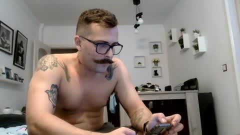 MILO MIAMI online show from 24, 7, 2026