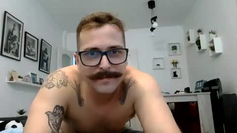 MILO MIAMI online show from 27, 7, 2026