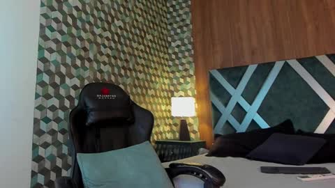 Michael Stevens online show from 25, 2, 2025