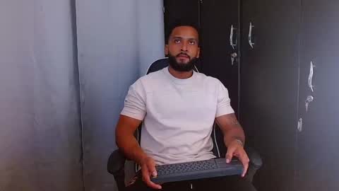 Snapshot of michael_maximo chatting on 8, 2, 2026 maximo online show from 8, 2, 2026