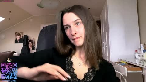 Emily online show from 19, 4, 2026