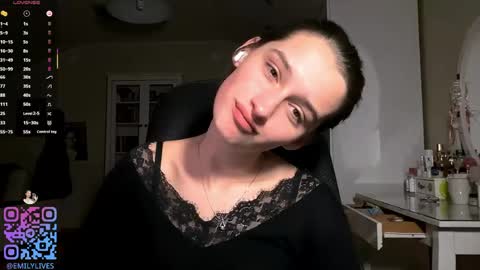 Emily online show from 19, 4, 2026