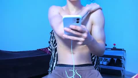 Snapshot of michael_twink18 chatting on 14, 7, 2026 Michael online show from 14, 7, 2026