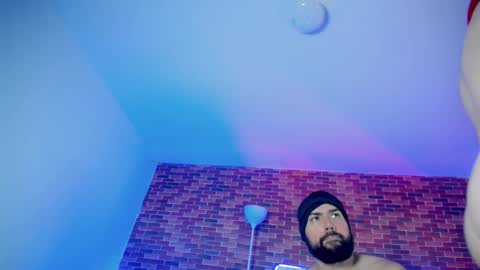 MICHAEL online show from 17, 10, 2025