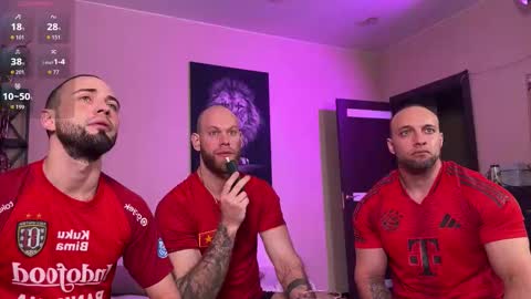 michaelbradley_for_u online show from 18, 3, 2026