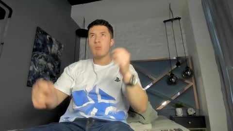 MichaelConnor  online show from 18, 1, 2025