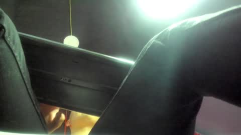 MichaelConnor  online show from 24, 1, 2025