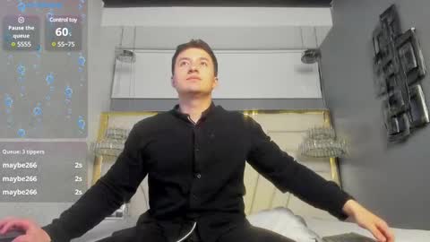 MichaelConnor  online show from 23, 2, 2025